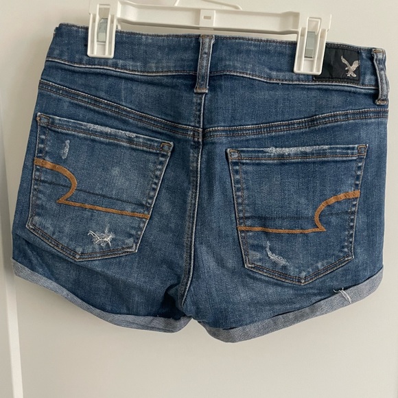 American Eagle Super Stretch Hi-Rise Shorts Size 6 - Picture 2 of 5